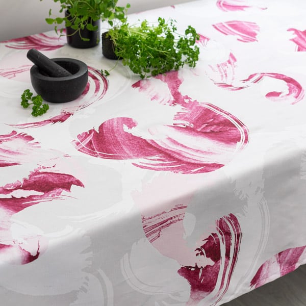 Pöytäliina Kuohu 150 x 260 cm, 3 väriä - Image 3